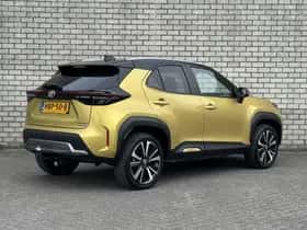 Toyota Yaris Cross (2021) thumbnail 2