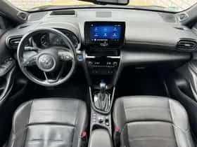 Toyota Yaris Cross (2021) thumbnail 3