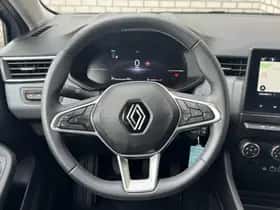 Renault Clio (2024) thumbnail 16