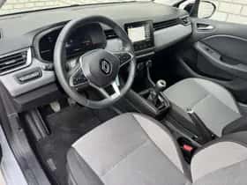 Renault Clio (2024) thumbnail 20