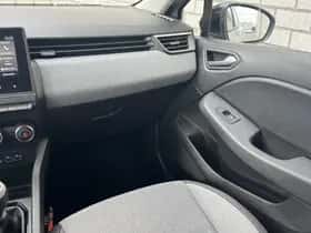 Renault Clio (2024) thumbnail 27