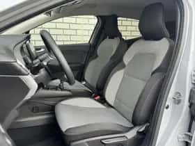 Renault Clio (2024) thumbnail 6