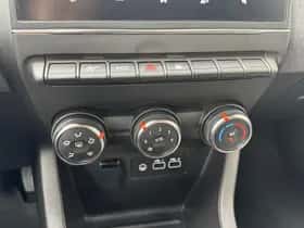 Renault Clio (2024) thumbnail 9