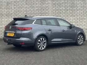 Renault Mégane (2023) thumbnail 2