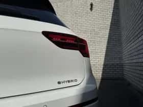 Volkswagen Golf (2022) thumbnail 19