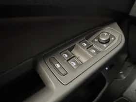 Volkswagen Golf (2022) thumbnail 20