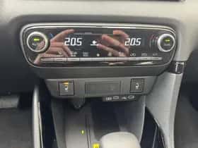 Toyota Yaris (2024) thumbnail 13