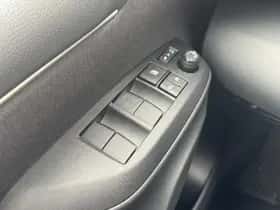 Toyota Yaris (2024) thumbnail 22