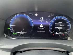 Toyota Yaris (2024) thumbnail 4