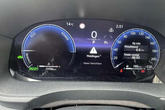 Toyota Yaris (2024) thumbnail 4
