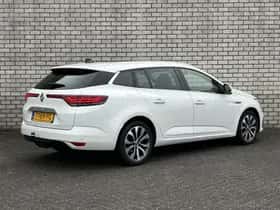 Renault Mégane (2023) thumbnail 2