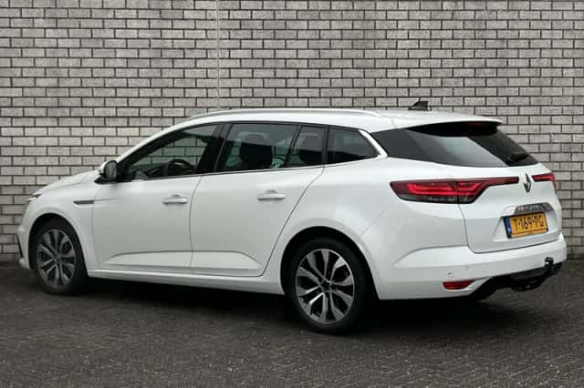 Renault Mégane (2023) thumbnail 6