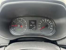 Dacia Sandero Stepway (2022) thumbnail 4