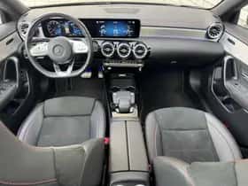 Mercedes-Benz CLA-Klasse (2023) thumbnail 3