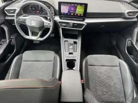 SEAT Leon (2021) thumbnail 3