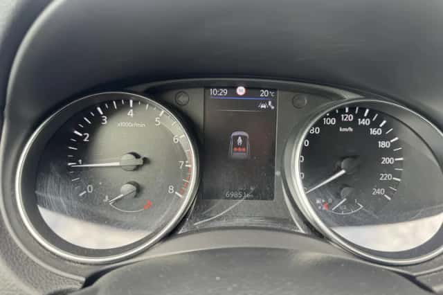 Nissan Qashqai (2020) thumbnail 4