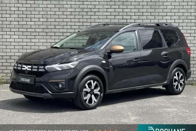 Dacia Jogger (2024) thumbnail 1