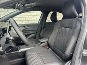 Renault Clio thumbnail 6