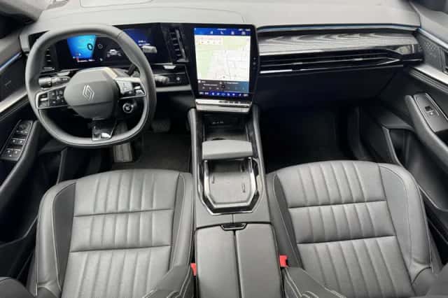 Renault Espace (2025) thumbnail 3