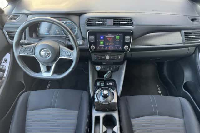 Nissan Leaf (2021) thumbnail 3