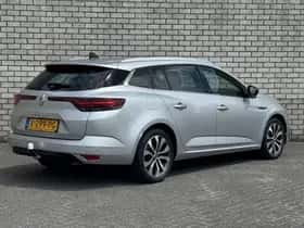 Renault Mégane (2024) thumbnail 2