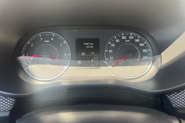 Dacia Sandero (2025) thumbnail 4