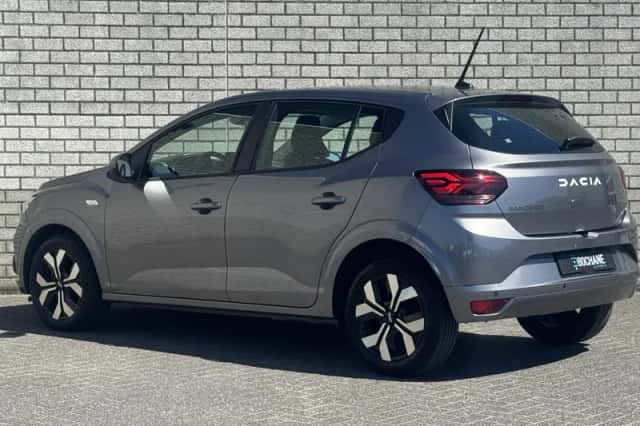 Dacia Sandero (2025) thumbnail 6