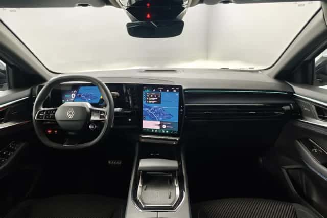 Renault Austral (2024) thumbnail 3