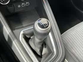 Renault Clio (2024) thumbnail 23