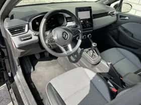 Renault Clio (2024) thumbnail 24
