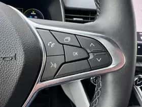 Renault Clio (2022) thumbnail 21