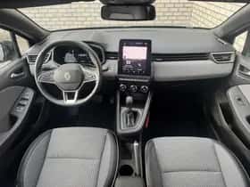 Renault Clio (2024) thumbnail 3
