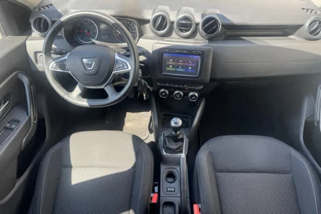 Dacia Duster (2019) thumbnail 3