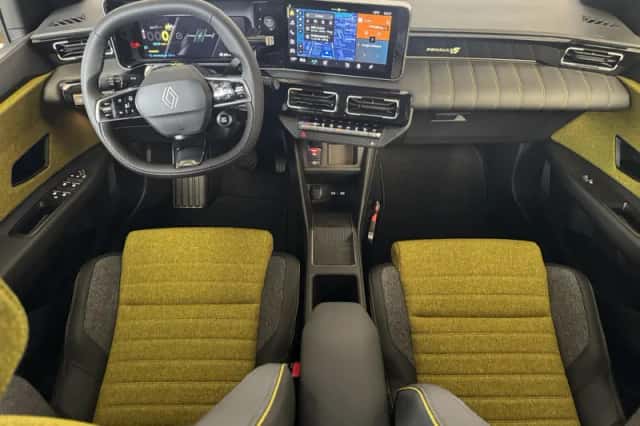 Renault 5 (2026) thumbnail 3