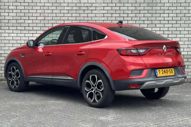 Renault Arkana (2023) thumbnail 6