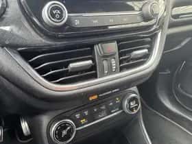 Ford Fiesta (2019) thumbnail 13