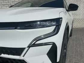 Renault Mégane E-Tech (2025) thumbnail 37