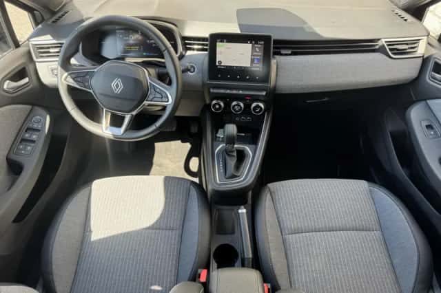 Renault Clio (2025) thumbnail 3
