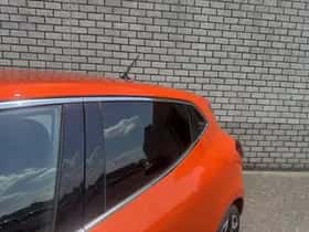 Renault Clio (2019) thumbnail 14