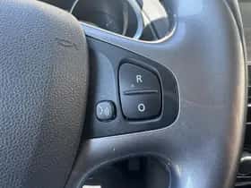 Renault Clio (2016) thumbnail 22
