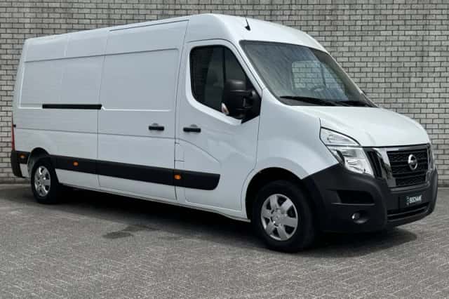 Nissan Interstar (2024) thumbnail 5
