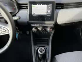 Renault Clio (2024) thumbnail 11