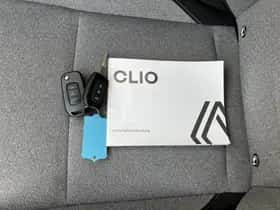 Renault Clio (2024) thumbnail 23