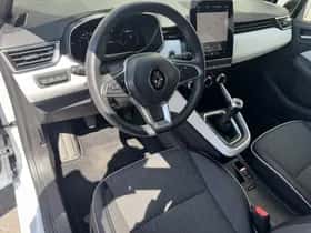 Renault Clio (2023) thumbnail 33