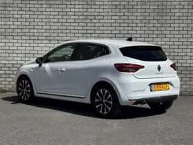 Renault Clio (2023) thumbnail 6
