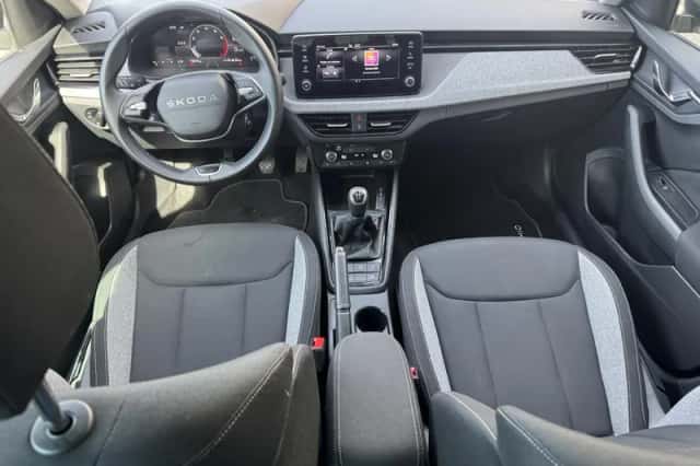 Škoda Kamiq (2025) thumbnail 3