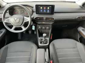 Dacia Sandero Stepway (2023) thumbnail 3