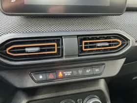 Dacia Sandero Stepway (2023) thumbnail 35