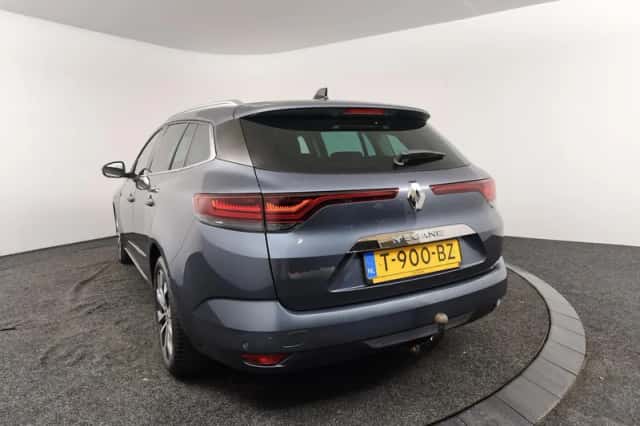 Renault Mégane (2023) thumbnail 6