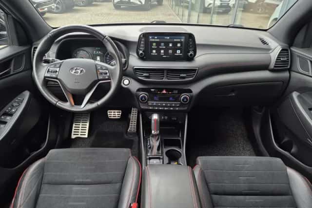 Hyundai Tucson (2019) thumbnail 3